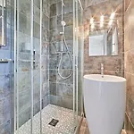 House 3 Bedrooms-3 Bathrooms-swimming Pool-tennis