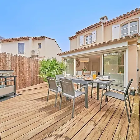 House 3 Bedrooms-3 Bathrooms-swimming Pool-tennis Saint Tropez