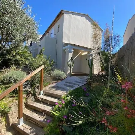 Semesterbostad House 3 Bedrooms-3 Bathrooms-swimming Pool-tennis