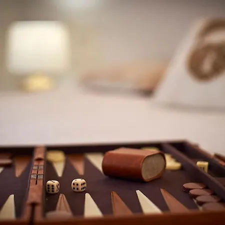 House 3 Bedrooms-3 Bathrooms-swimming Pool-tennis Holiday home