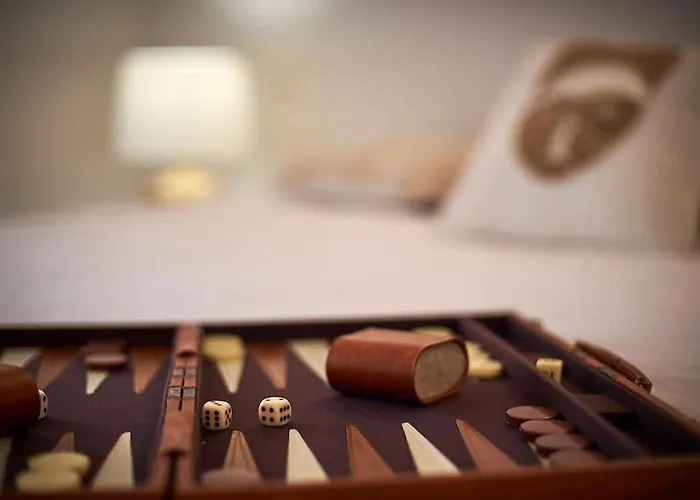 House 3 Bedrooms-3 Bathrooms-swimming Pool-tennis Holiday home