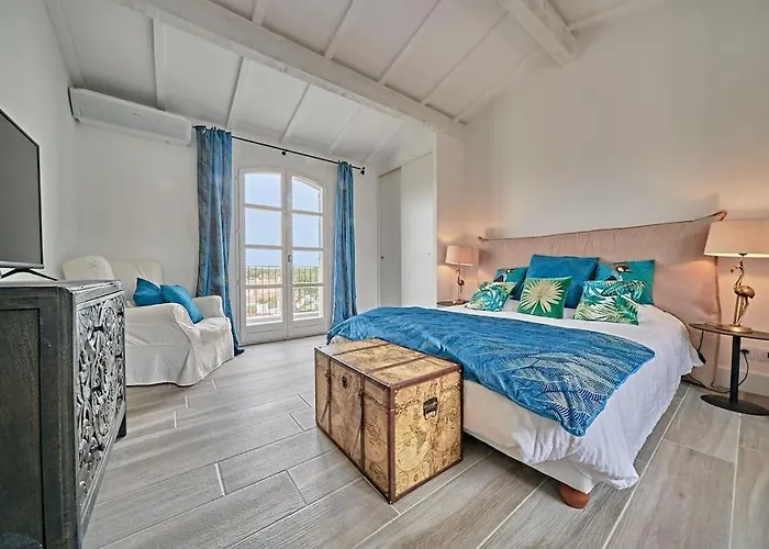 Holiday home House 3 Bedrooms-3 Bathrooms-swimming Pool-tennis *